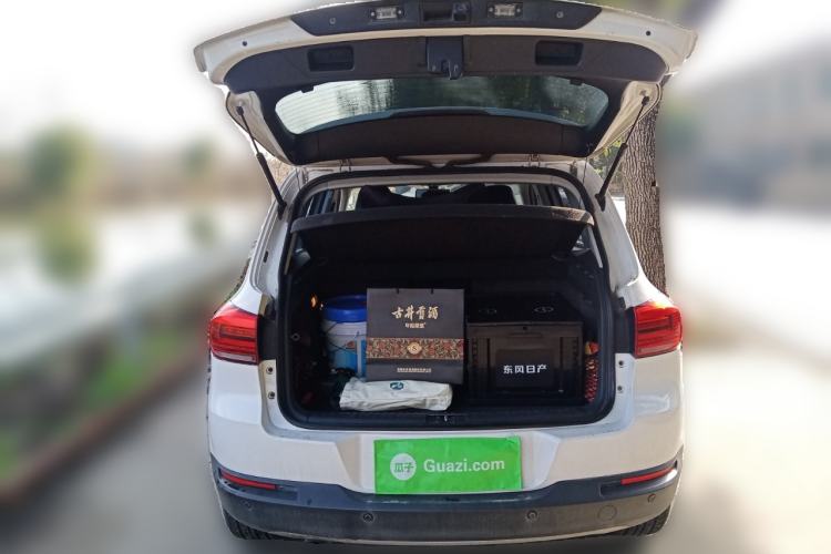 Used Volkswagen Tiguan L 2015 1.8TSI Automatic Two-Wheel Drive Luxury Model
