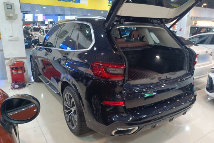Used BMW X5 2019 xDrive40i M Sport Package
