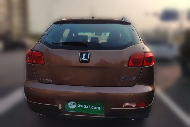 Used Luxgen Great 7 SUV 2013 Limited-Edition Sharp Model 2.2T Two-Wheel-Drive Smart Version
