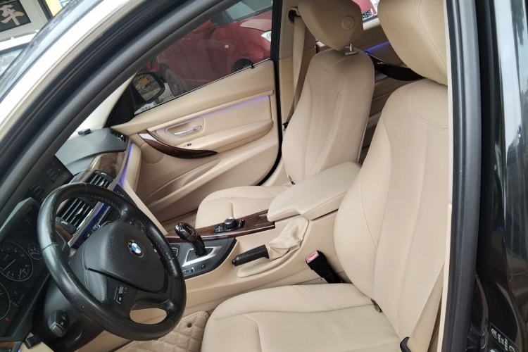 Used BMW 3 Series 2013 320Li Fashion Model
