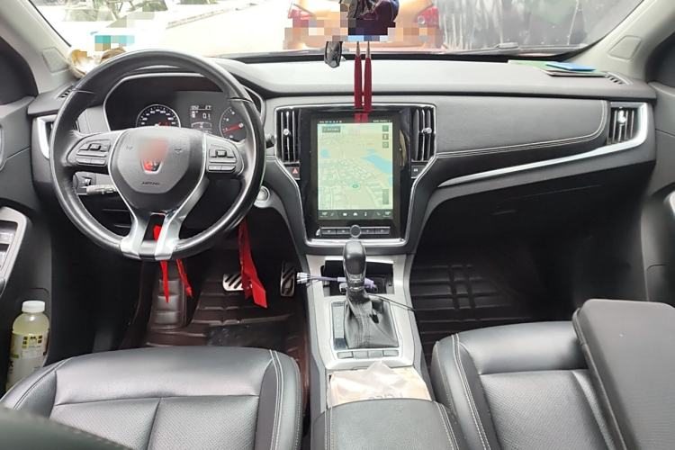 Used Roewe RX5 2016 20T Two-Wheel Drive Automatic Internet Smart Edition