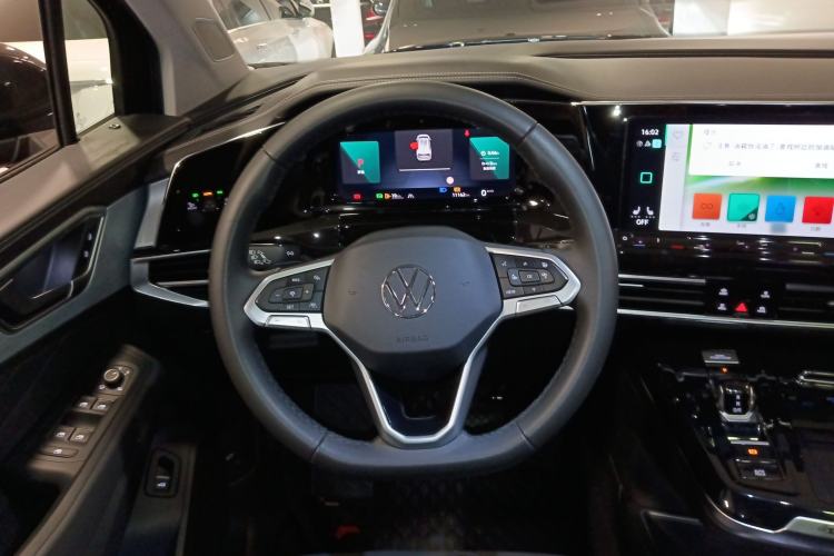 Used Volkswagen Talagon 2024 380TSI All-Wheel Drive Luxury Prestige Pro 6-Seater
