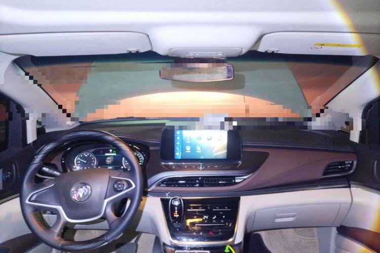 Used Buick GL8 2023 Land Executive Class Comfort Model