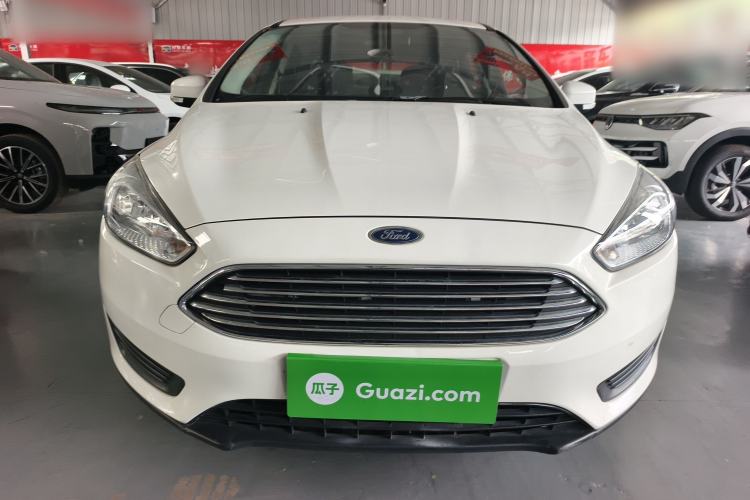 Used Ford Focus 2018 Hatchback Classic 1.6L Automatic Comfort Plus SmartDrive Edition Front