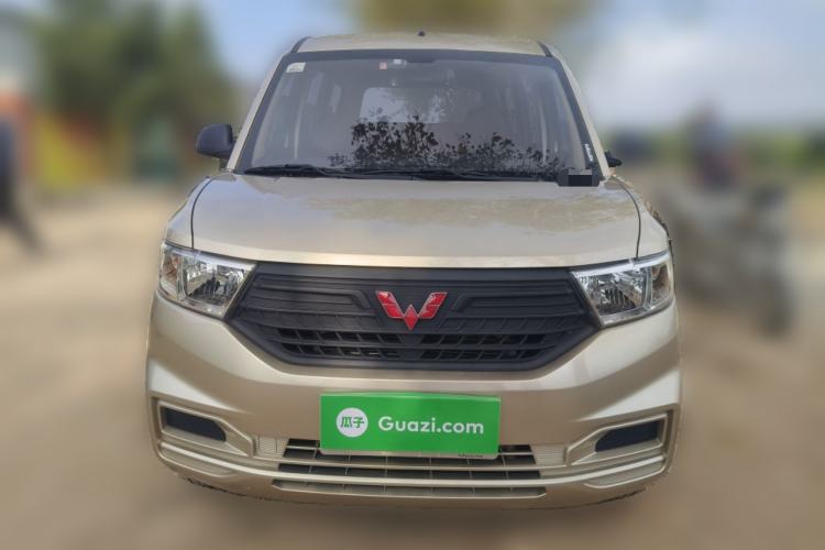 Used Wuling Hongguang V 2022 1.5L Jingqu Version Hydraulic Power Steering LAR