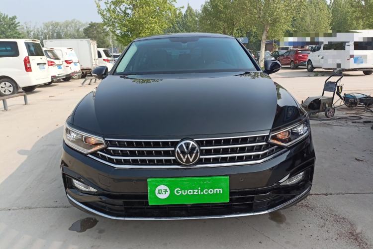 Used Volkswagen Magotan 2023 2 Million Units Limited Edition 330TSI DSG Leading Version Front