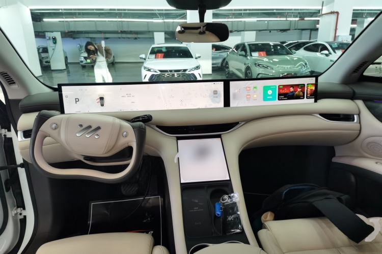 Used IM LS6 2023 Max Standard Edition
