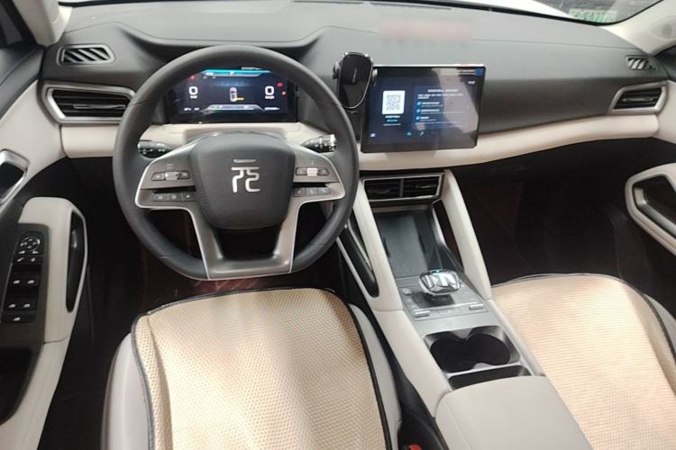 Used BYD Yuan UP 2024 401 km Active Version
