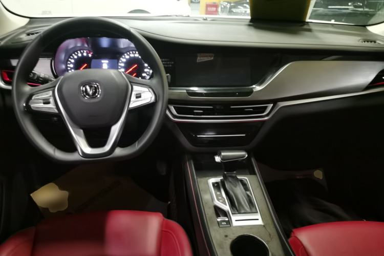 Used CHANGAN CS35PLUS 2019 1.4T DCT Chuanlian Blue Whale Edition
