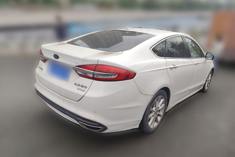 Used Ford Mondeo 2017 EcoBoost 200 Stylish Model Rear Right 45 Deg