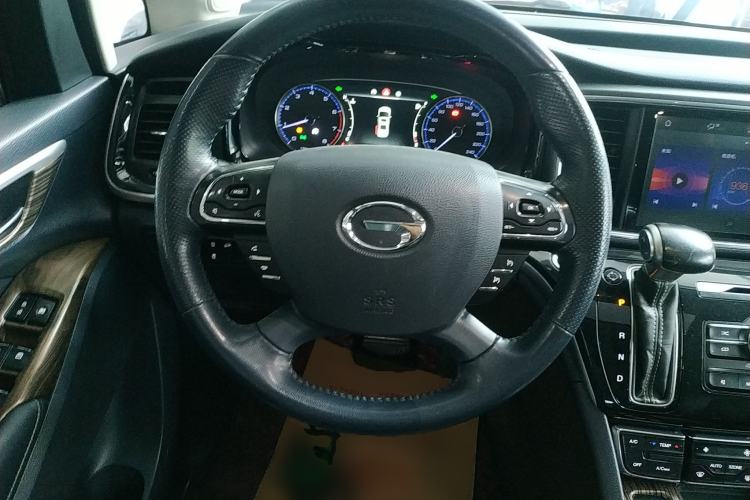 Used GAC Trumpchi M8 2020 Flagship Model 390T Deluxe Edition Steering Wheel