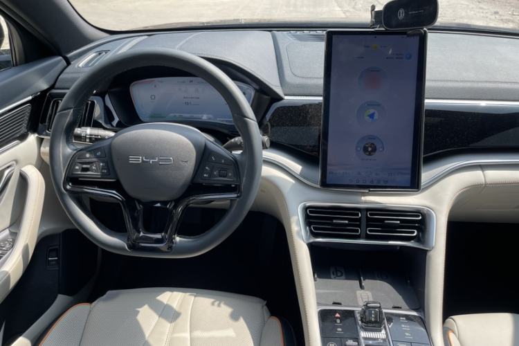 Used BYD Song PLUS New Energy 2024 Honor Edition EV 520km Premium Model