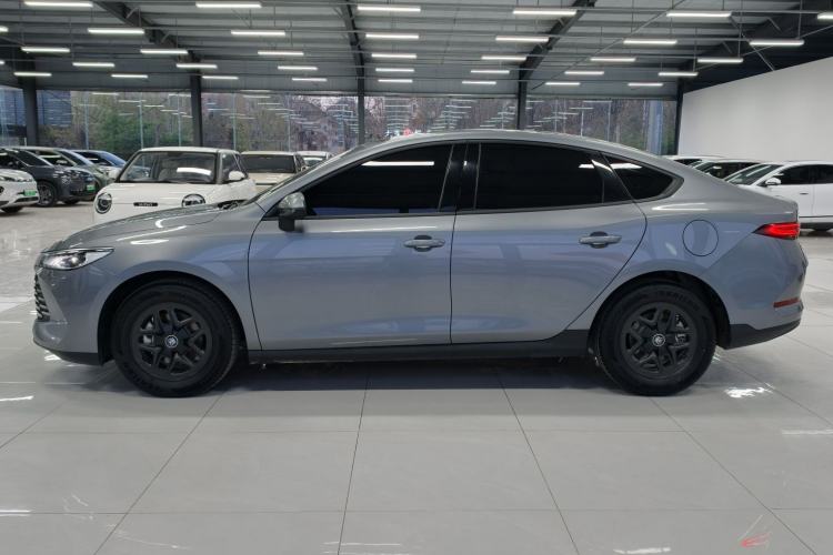 Used BYD Qin PLUS 2025 DM-i Smart Drive 55KM Leading Model