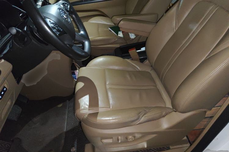 Used Buick GL8 2018 ES 28T Flagship Model China VI Standard
