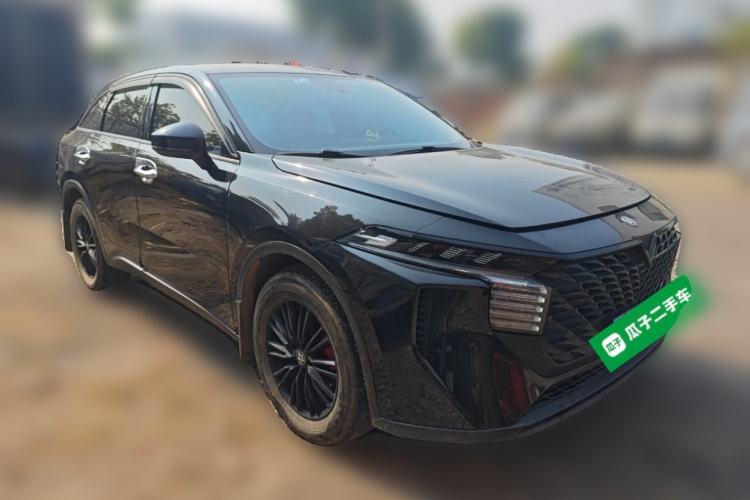 Used Venucia V 2022 260T Black Horse Edition · Idol
