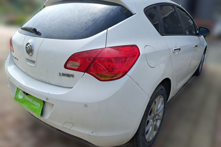 Used Buick GT 2012 XT 1.6L Automatic Fashion Edition Rear Right 45 Deg