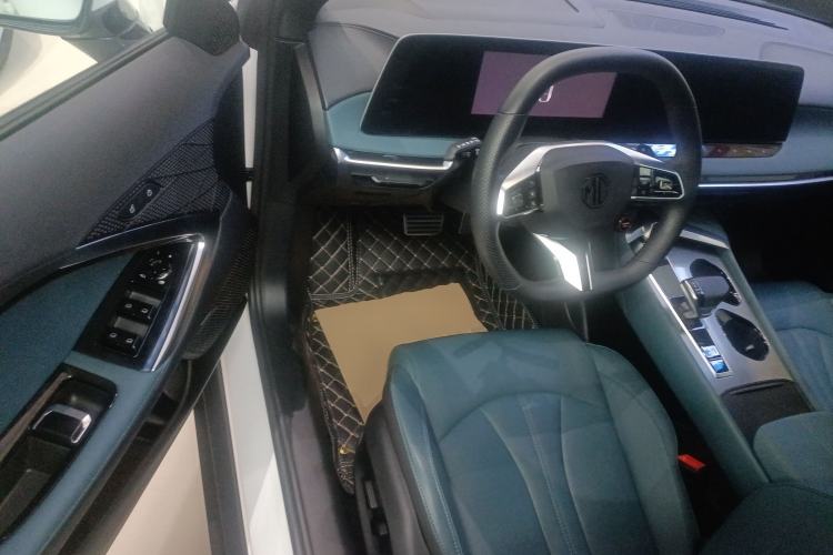 Used MG 7 2023 1.5T DCT Luxurious Supreme Edition