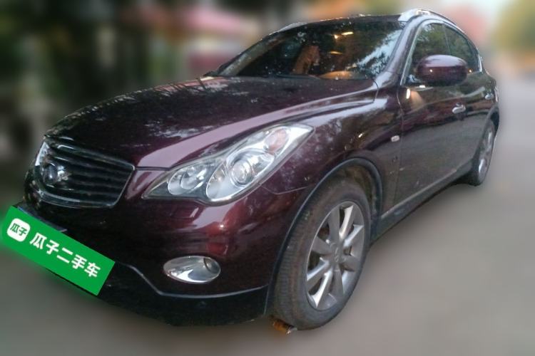 Used Infiniti QX50 2013 2.5L Two-Wheel-Drive Elegant Edition