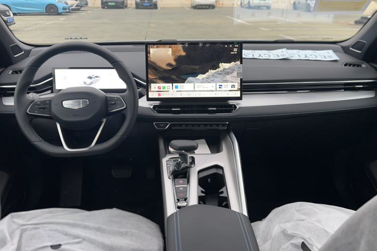 Used Geely Auto Preface 2025 Dongfang Yao 1.5TD Fuyao Edition