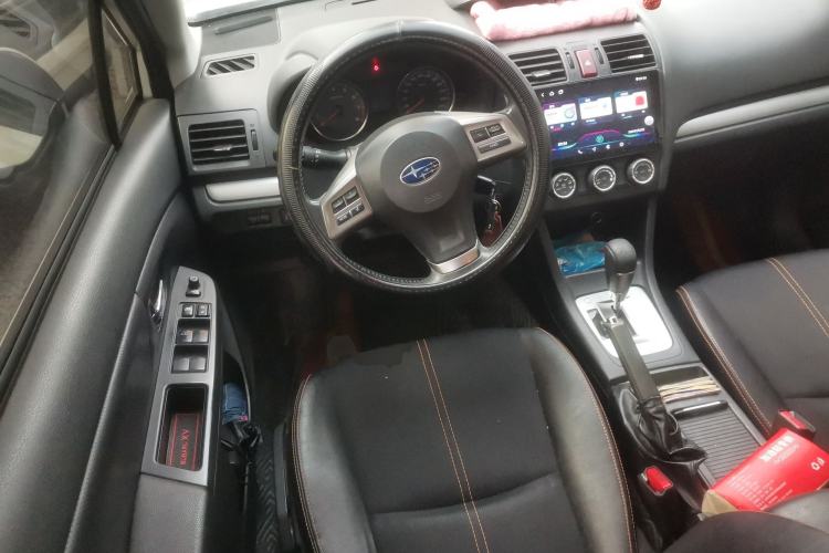 Used Subaru XV 2014 2.0i Comfort Navigation Edition