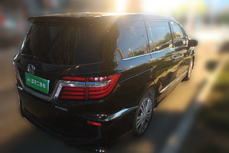 Used Honda Elysion 2016 2.4L Luxury Edition
