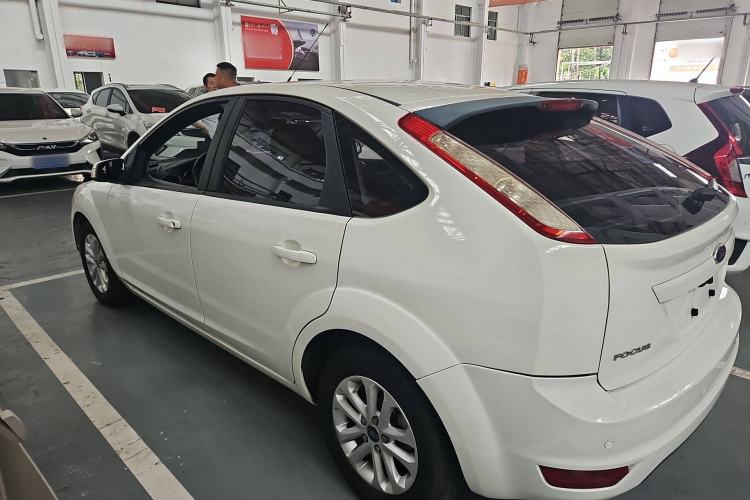 Used Ford Focus 2013 Hatchback Classic 1.8L Automatic Base Model