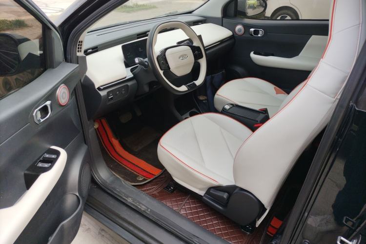 Used Chery Little Ant 2024 Facelifted 321km Beloved Edition Left Front Seat