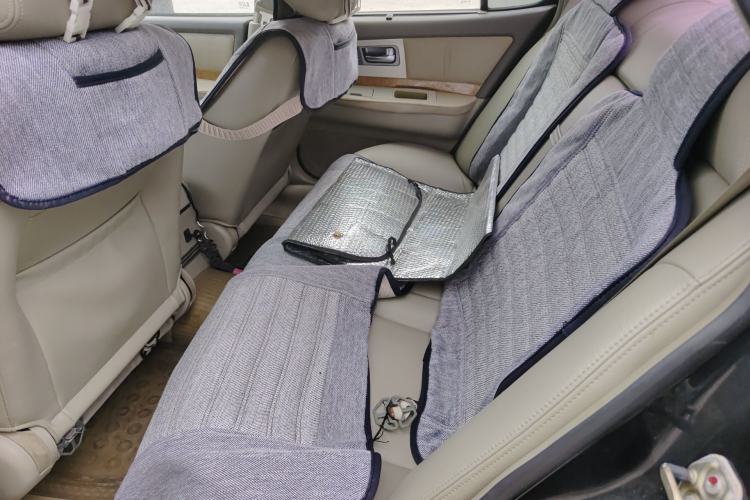 Used Nissan Lannia 2004 Zhizun 2.0L Automatic Comfort Model Left Rear Seat