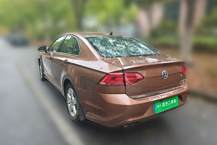 Used Volkswagen Lamando 2015 230TSI DSG Fashion Edition