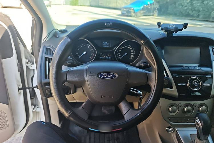 Used Ford Focus 2012 Sedan 1.6L Automatic Comfort Model