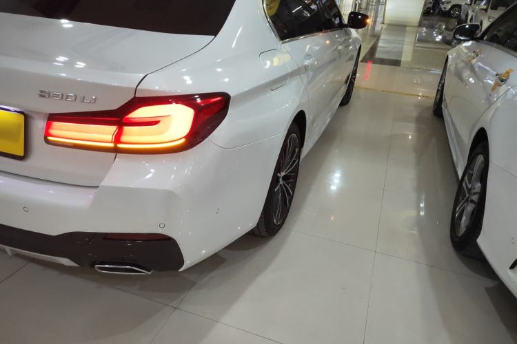 Used BMW 5 Series 2022 Second Facelift 530Li Leading Edition M Sport Package