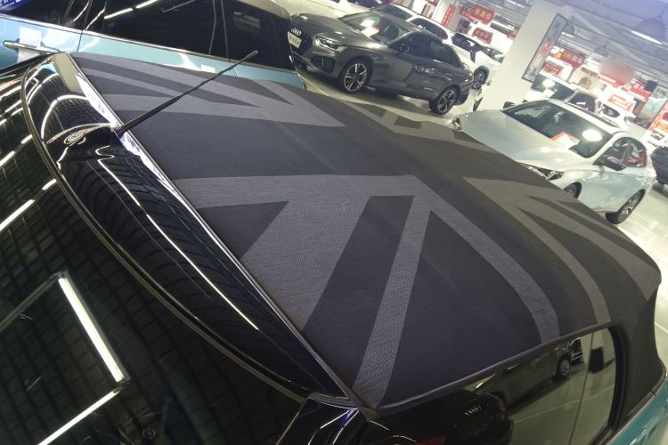 Used MINI 2017 1.5T COOPER CABRIO Freedom Edition
