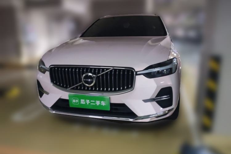 Used Volvo XC60 2024 B5 4x4 Smart Luxury Edition
