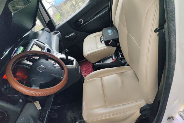 Used Nissan NV200 2013 1.6L Luxury Model China IV Standard Left Front Seat