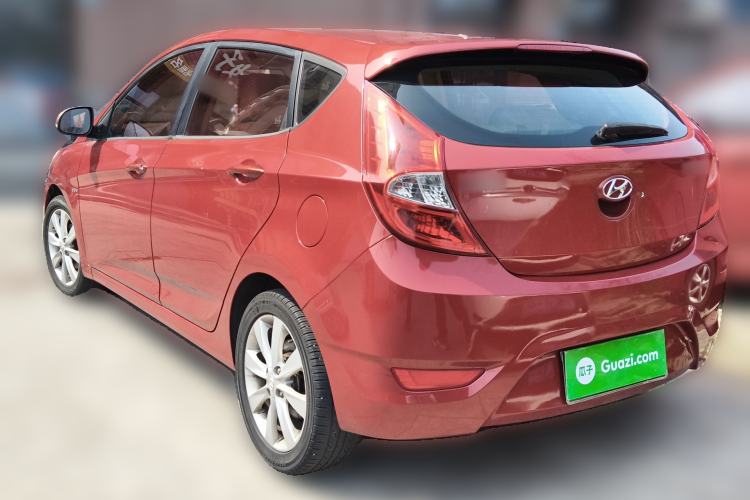 Used Hyundai Verna (older generation) 2011 Hatchback 1.4L Automatic Luxury GLS Model Rear Left 45 Deg