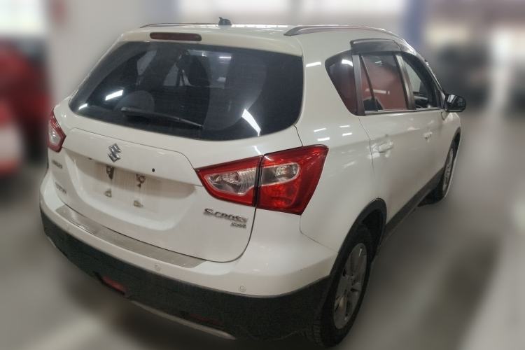 Used Suzuki S-Cross 2014 1.6L CVT Two-Wheel Drive Elite Version Rear Right 45 Deg