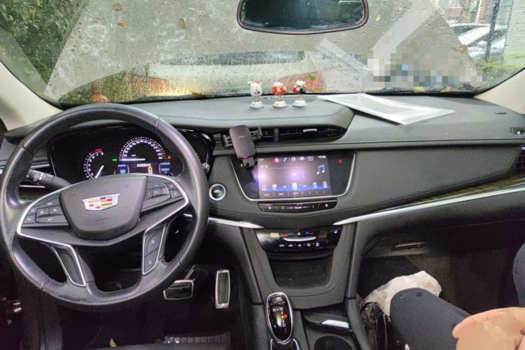 Used Cadillac XT5 2016 25T Luxury Model
