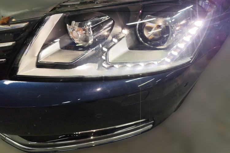 Used Volkswagen Magotan 2012 Travel Edition 2.0 TSI Luxury Version