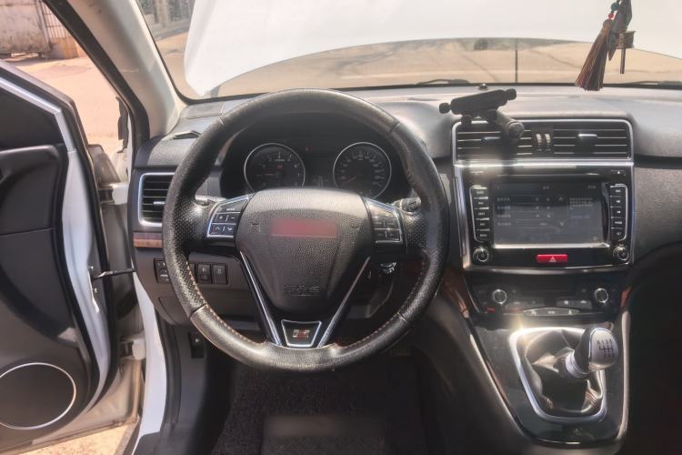 Used Haval H6 2014 Sport Version 1.5T Manual Two-Wheel Drive Elite Edition Steering Wheel