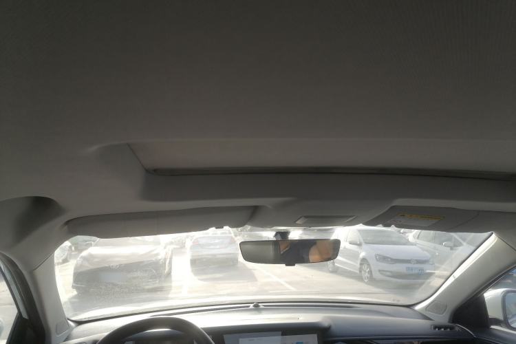 Used Roewe i5 2023 1.5L CVT Luxury Edition Headliner