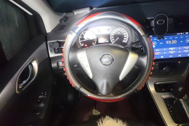 Used Nissan Sylphy 2014 1.6XV CVT Deluxe Edition
