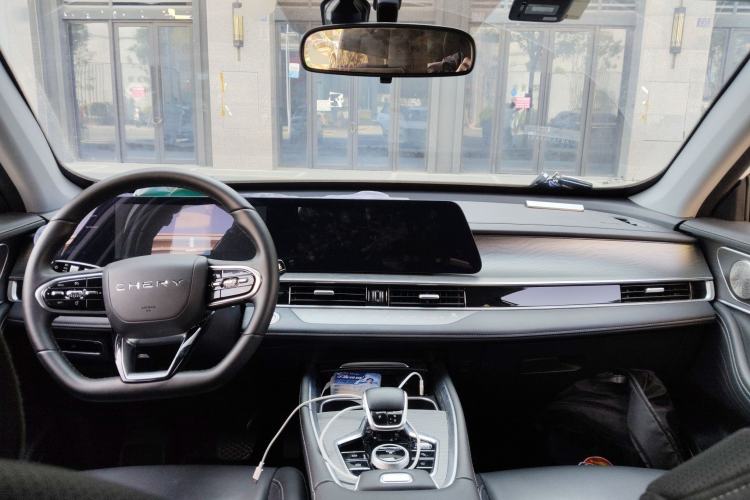 Used Chery Tiggo 8 PLUS 2024 Champion Edition 290TGDI DCT Hao Yue Version 5 Seats
