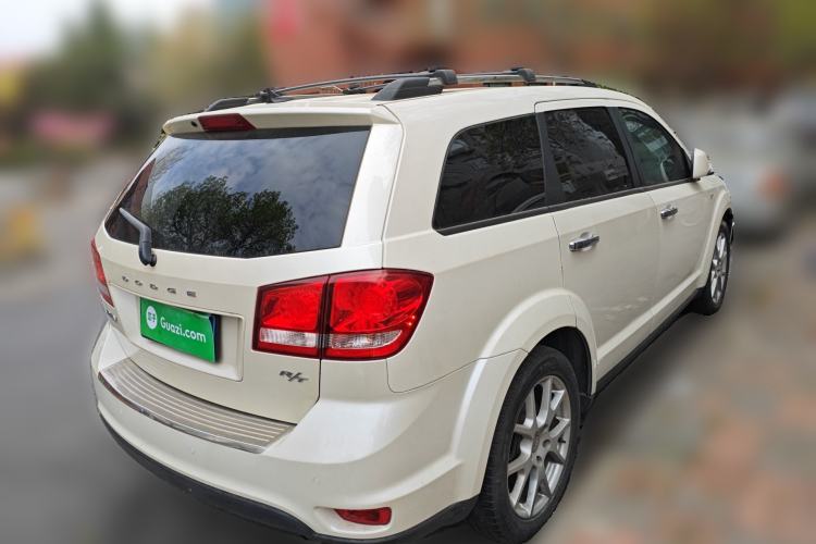 Used Dodge Journey 2013 2.4L Two-Wheel Drive Luxury Version Rear Right 45 Deg