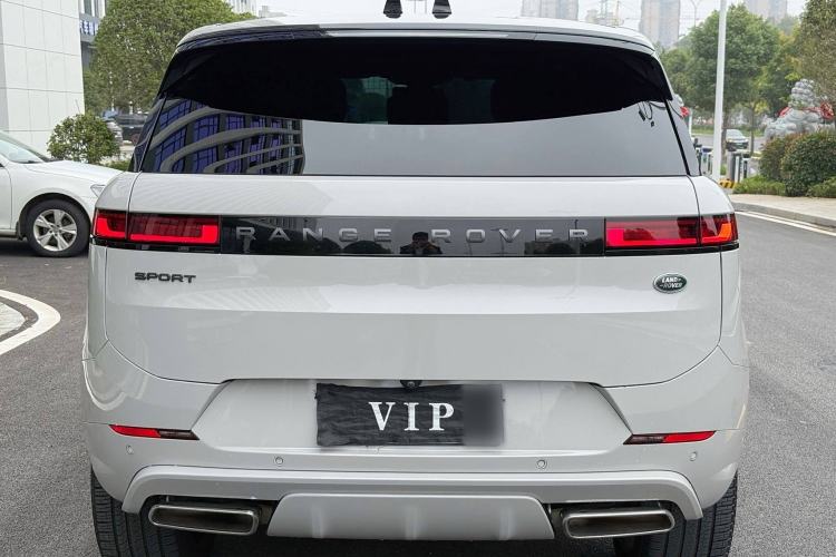Used Land Rover Range Rover Sport 2023 400PS Dynamic SE
