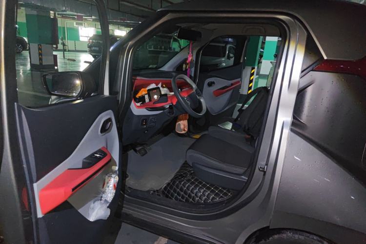 Used Baojun E200 2018 Smart Enjoy Edition Left Rear Seat