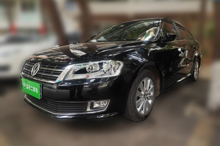 Used Volkswagen Lavida 2013 1.4TSI Manual Comfort Edition