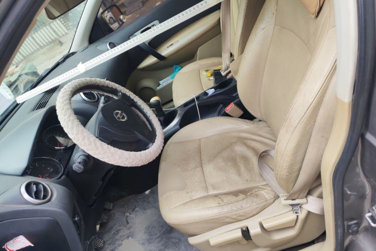 Used Nissan Qashqai 2011 1.6XE Wind 5MT 2WD Left Front Seat