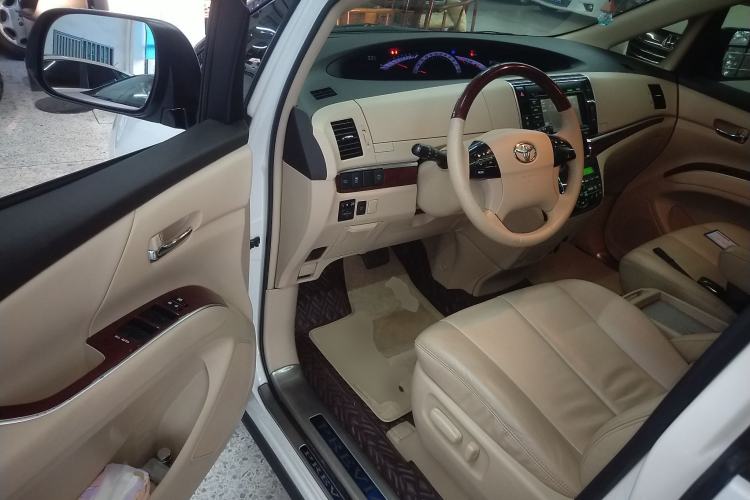 Used Toyota Previa 2012 2.4L 7-Seater Luxury Edition