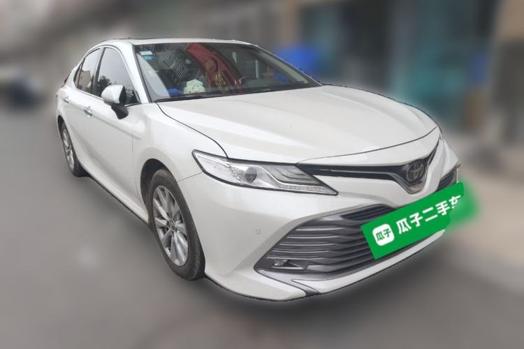 Used Toyota Camry 2018 2.0G Luxury Edition
