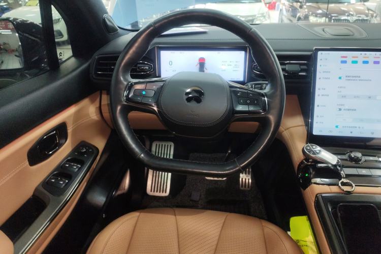 Used Nio ES8 2020 415 km Range 7-Seater Version